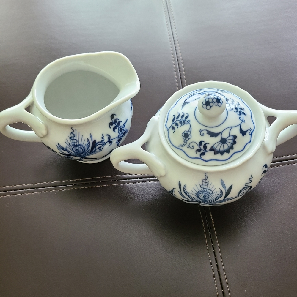 Blue Danube Japan Creamer and Sugar Bowl